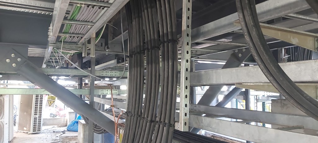 Elektrik Panosu ve Kablo Tavaları